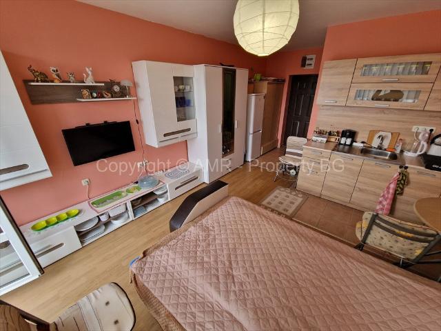 Przytulne studio z balkonem w Orchidea Fort Garden, 40,63 m²