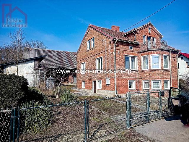 Przemyśl, dom 200 m2 na dużej działce z ogrodem