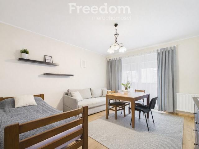 Przemyślane 31 m² z garderobą i balkonem, parking