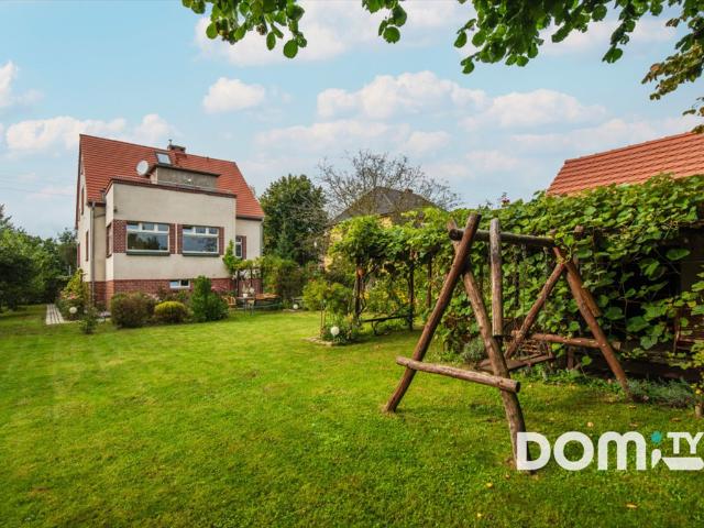 Przestronna willa w Wołowie, 250 m², garaż, od zaraz