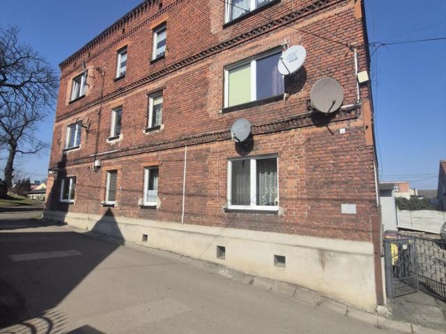 Przestronna kamienica z potencjałem, 10 pokoi, 400 m²