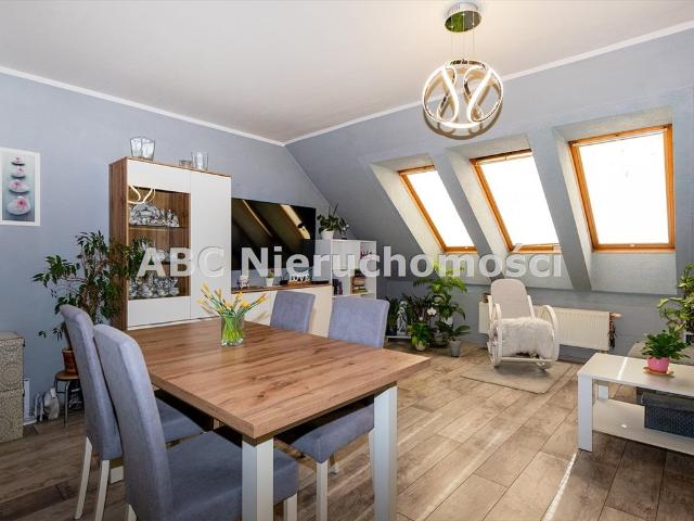 Przestronna kawalerka 41,16 m² z osobną kuchnią i dużą łazienką