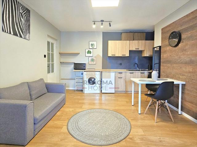 Polecam przestronną kawalerkę 50 m² pod uczelniami z wysokim ROI