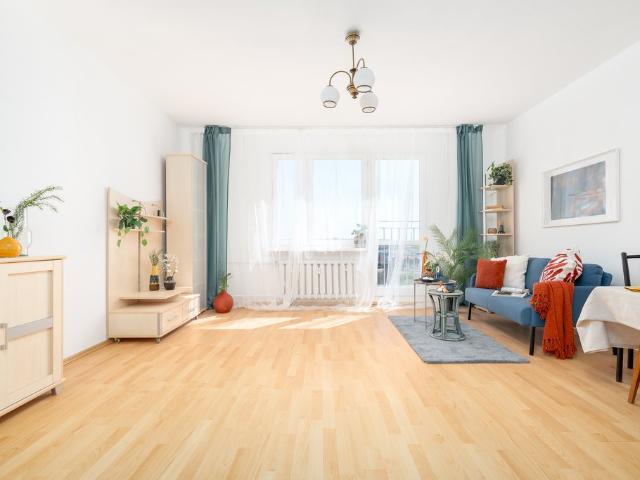 Przestronne 43,4 m² na Os. Reda z potencjałem aranżacyjnym