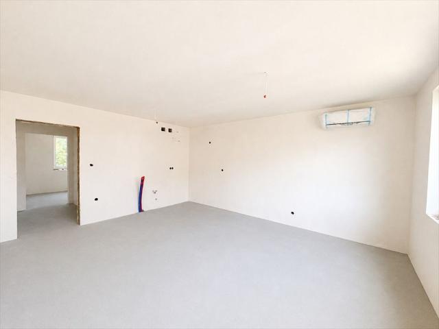 Zapraszam do obejrzenia przestronnego 4 pokojowego mieszkania 73 m² z ogrzewaniem podłogowym