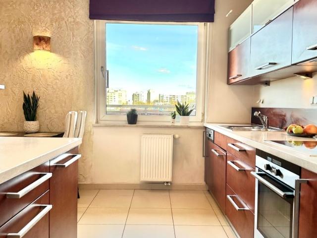 Przestronne 4 pokojowe mieszkanie 83 m² 2 balkony garaż