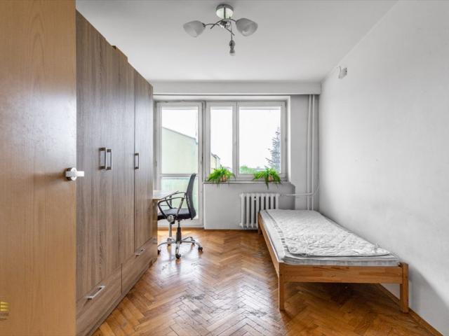 Przestronne 4 pokojowe mieszkanie do remontu 64,7 m² w centrum