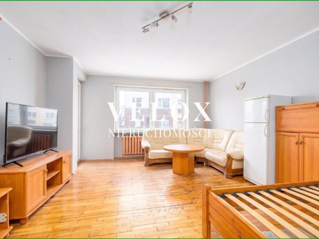 Przestronne 4 pokojowe mieszkanie do remontu z balkonem