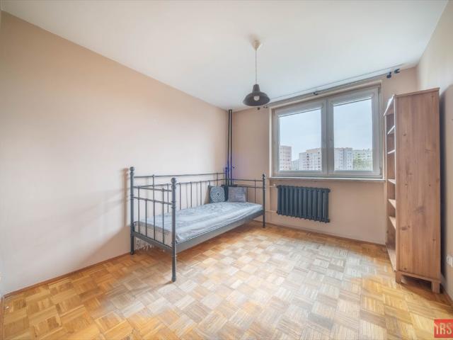 Przestronne 4 pokojowe mieszkanie na Bemowie z windą