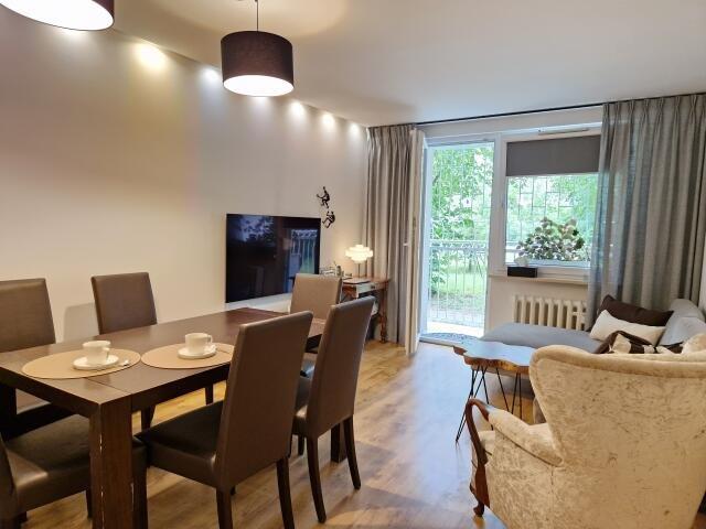 Sprzedam przestronne 4 pokojowe mieszkanie 80 m² w Opolu