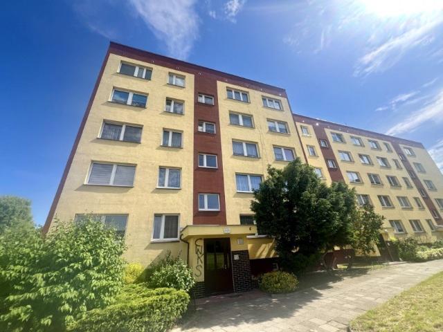 Sprzedam przestronne 4 pokojowe mieszkanie z dużym balkonem