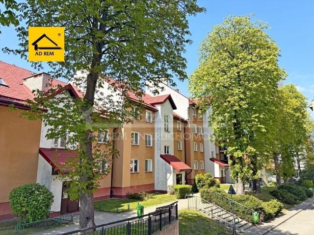 Przestronne 4 pokojowe mieszkanie z dużym balkonem i garażem