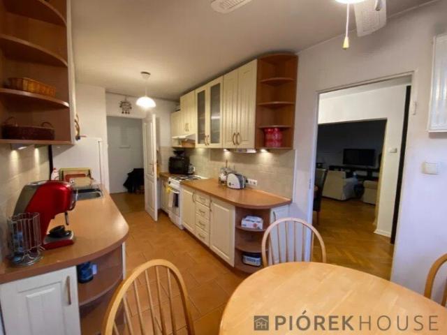 Zapraszam do przestronnego 5 pokojowego mieszkania 128 m² z loggią i garażem