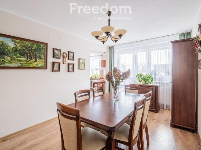 Przestronne 5 pokojowe mieszkanie 112 m² w centrum Kołobrzegu