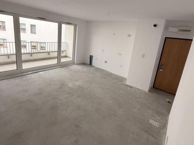 Przestronne 63 m² z loggią w Warszawie