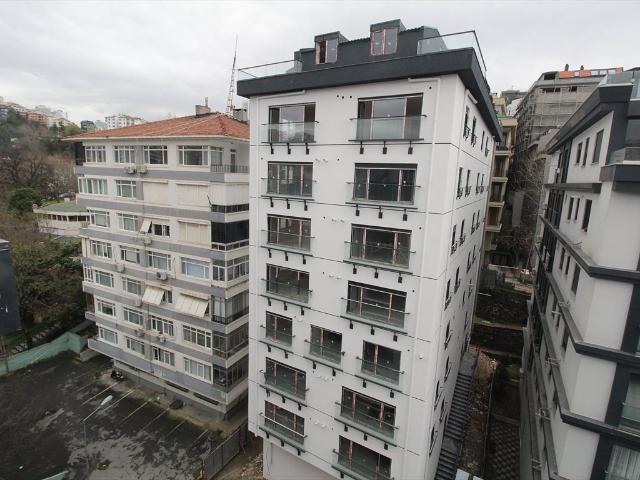 Przestronne 72 m² z tarasem w Beşiktaş blisko atrakcji