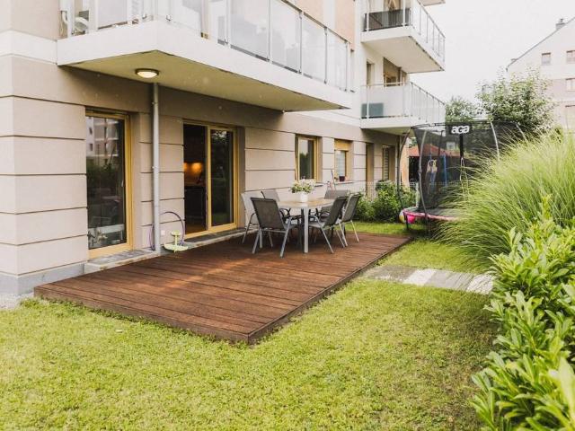 Polecam przestronne 75 m² z ogrodem, tarasem i parkingiem