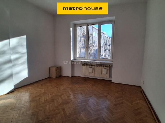 Przestronne 78 m² w klimatycznej kamienicy Mokotów