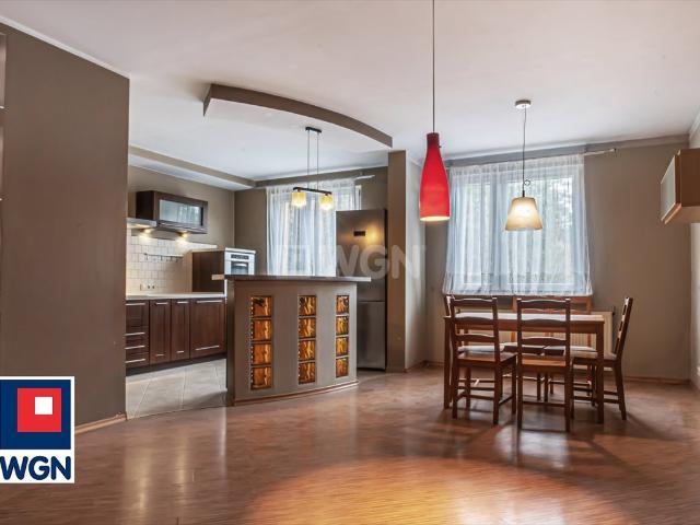 Przestronne 87 m2 z garderobą i niskimi kosztami