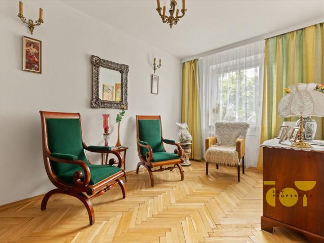 Przestronne 84 m² na Ursynowie z balkonem i piwnicą polecam