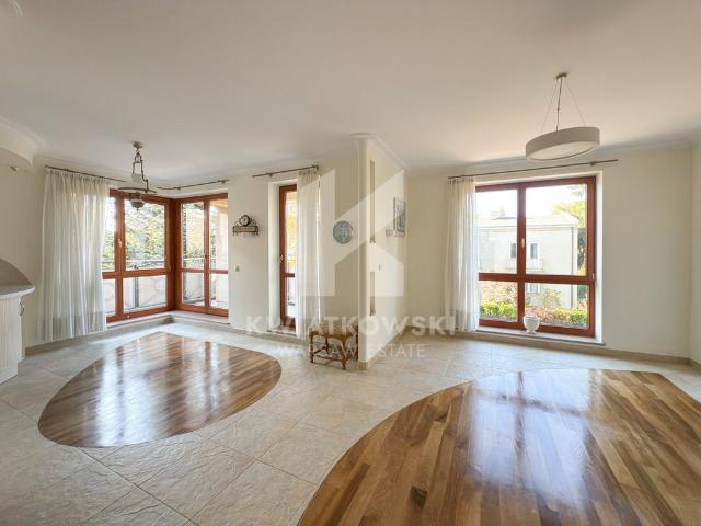 Przestronne 97 m² apartament z tarasem i garażem