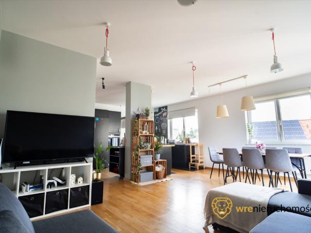 Przestronne 109 m² z poddaszem, 2 łazienki, garderoba