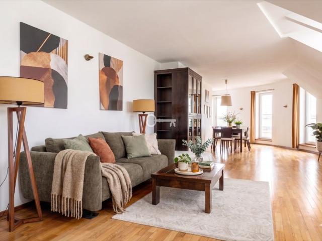 Przestronne 116 m² w zielonych Kabatach, blisko lasu