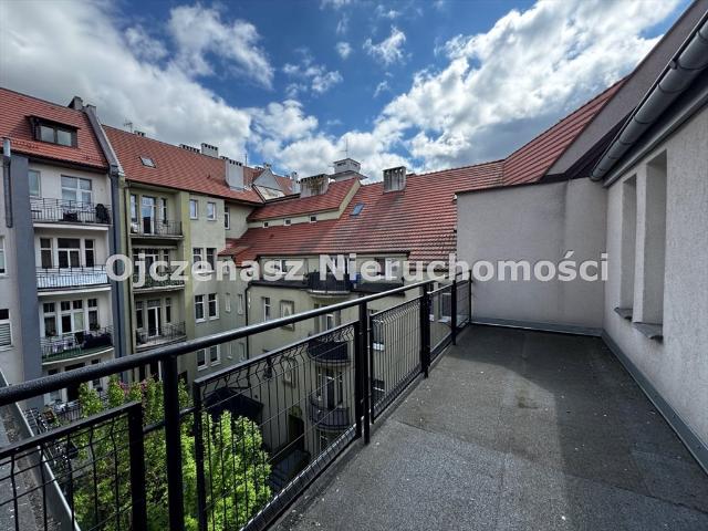 Przestronne 120m² kamienica z tarasem i potencjałem