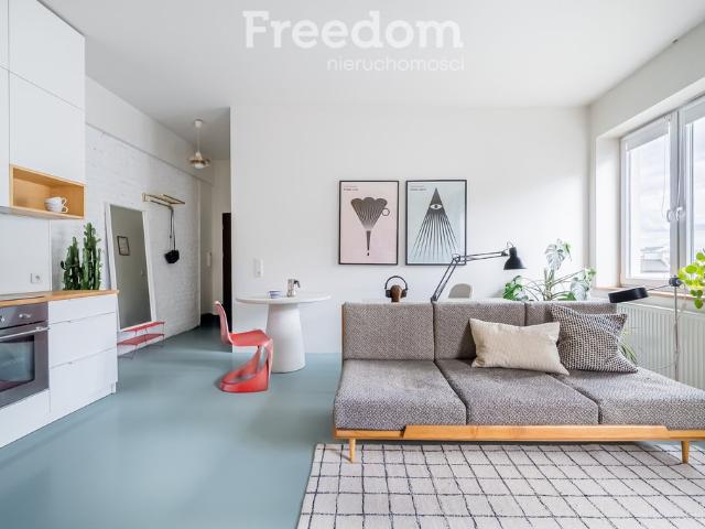 Jasne 37 m² mieszkanie z balkonem, odnowione, zapraszam