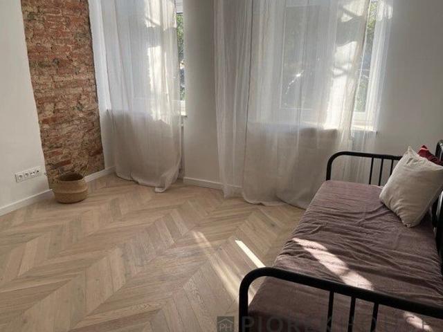 Przestronne 26m2 mieszkanie na Pradze Północ z aneksem