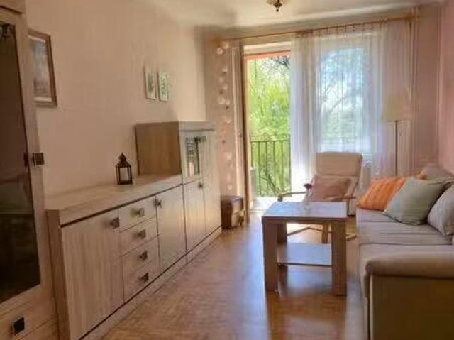 Zapraszam do obejrzenia 2 pokojowego mieszkania z balkonem w Zabrzu