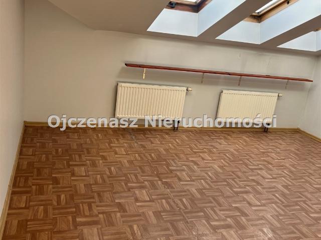 Przestronne 2 pokoje z skosami, centrum, odświeżenie