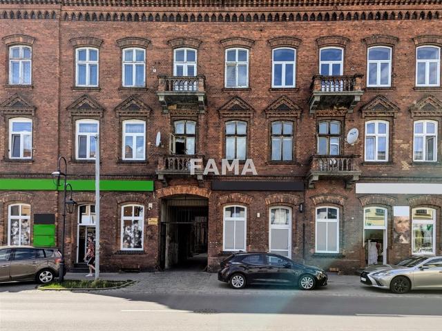 Przestronne 2 pokojowe mieszkanie w kamienicy z wysokimi sufitami