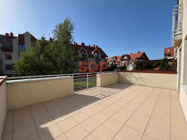 Przestronne 2 pokojowe mieszkanie z tarasem w Krzykach