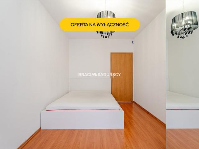 Przestronne 2 pokojowe mieszkanie z balkonem w Bronowicach