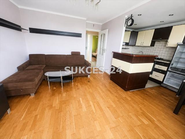 Przestronne 2 pokojowe mieszkanie z balkonem w Krakowie