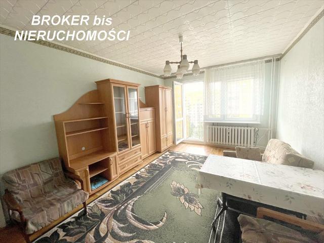 Polecam przestronne 2 pokojowe mieszkanie z balkonem na Piaskach