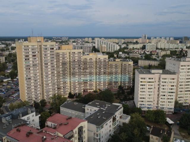 2 pokojowe mieszkanie z balkonem na Pradze Południe