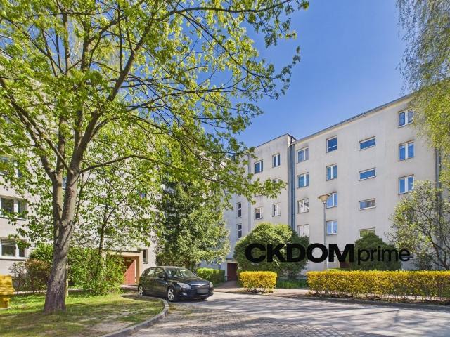 Przestronne 2 pokojowe mieszkanie z dużym balkonem