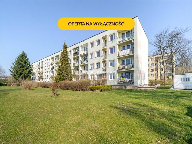 Przestronne 2 pokojowe mieszkanie z loggią i dużą piwnicą