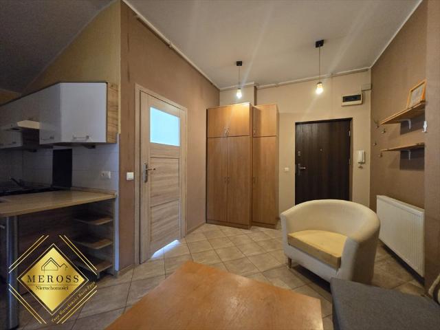 Przestronne 40 m2 w centrum Częstochowy z miejscem parkingowym