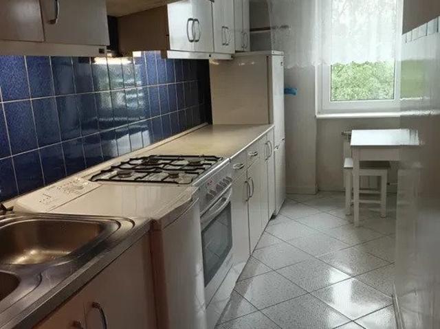 Przestronne 30 m² z balkonem, windą i pełną własnością