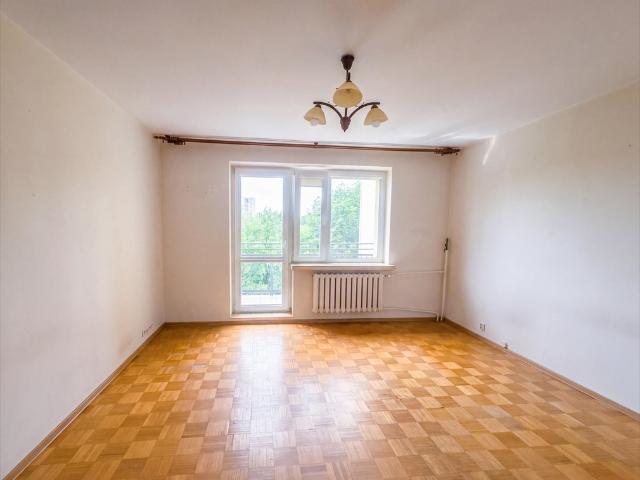 Przestronne 3 pokoje z balkonem, blisko metra i zieleni
