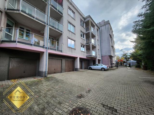 Przestronne 3 pokoje z balkonem i garażem w Śródmieściu