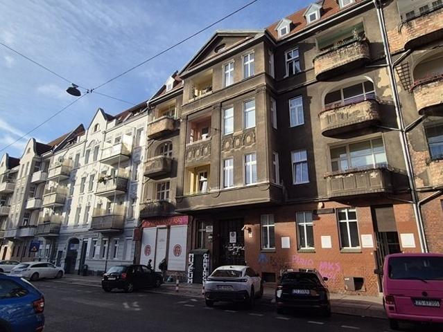 Przestronne 3 pokojowe mieszkanie 107,41 m2 w Szczecinie