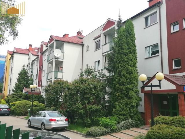 Przestronne 3 pokojowe mieszkanie 122 m2 z garażem i komórką