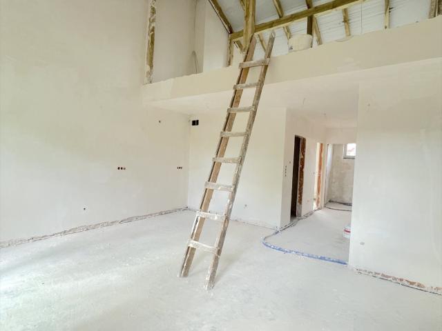 Przestronne 3 pokojowe mieszkanie 80 m2 w Wesołej