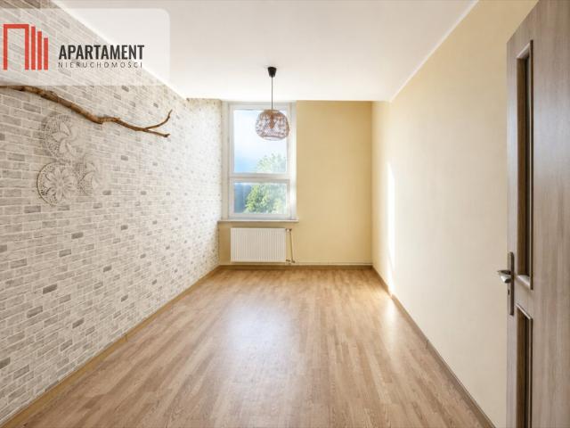 Przestronne 3 pokojowe mieszkanie 84,2 m² z wysokimi sufitami