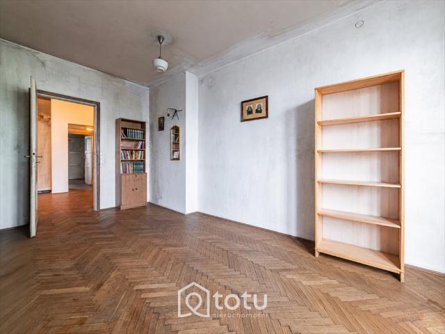 Przestronne 3 pokojowe mieszkanie 88 m² w kamienicy z 1931 polecam