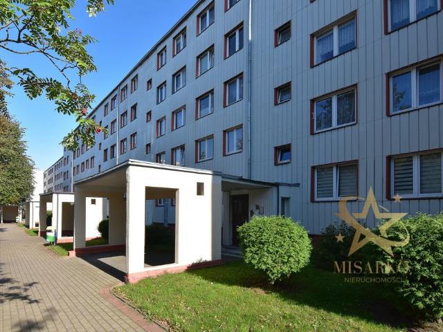 Przestronne 3 pokojowe mieszkanie do remontu z balkonem